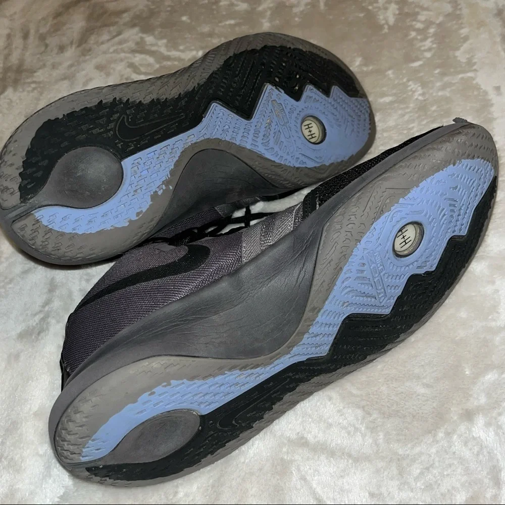 Nike Kyrie Flytrap Black Shoes, size 11 - Picture 7 of 10